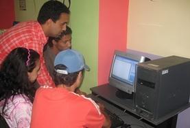 Vrijwilligerswerk lesgeven in het buitenland:Deel je kennis van computers met schoolkinderen en studenten in Marokko. Deel je kennis van computers met schoolkinderen en studenten in Marokko.