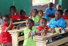 Vrijwilligerswerk in Madagaskar:Geef Engelse of Franse les aan schoolkinderen in Madagaskar op dit lesgeef project voor vrijwilligers. Geef Engelse of Franse les aan schoolkinderen in Madagaskar op dit lesgeef project voor vrijwilligers.