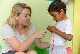 Stage sociaal werk in het buitenland:Werk met kinderen op een kleuterschool in Ecuador tijdens je stage sociaal werk. Werk met kinderen op een kleuterschool in Ecuador tijdens je stage sociaal werk.